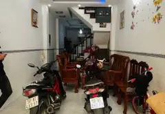 Nhà trung tâm Bình Tân
3.7 x 14. 4 tầng - đường xe tải
Giá chỉ có 5ty800... Bán nhà riêng tại Bình Trị Đông, Hồ Chí Minh 03