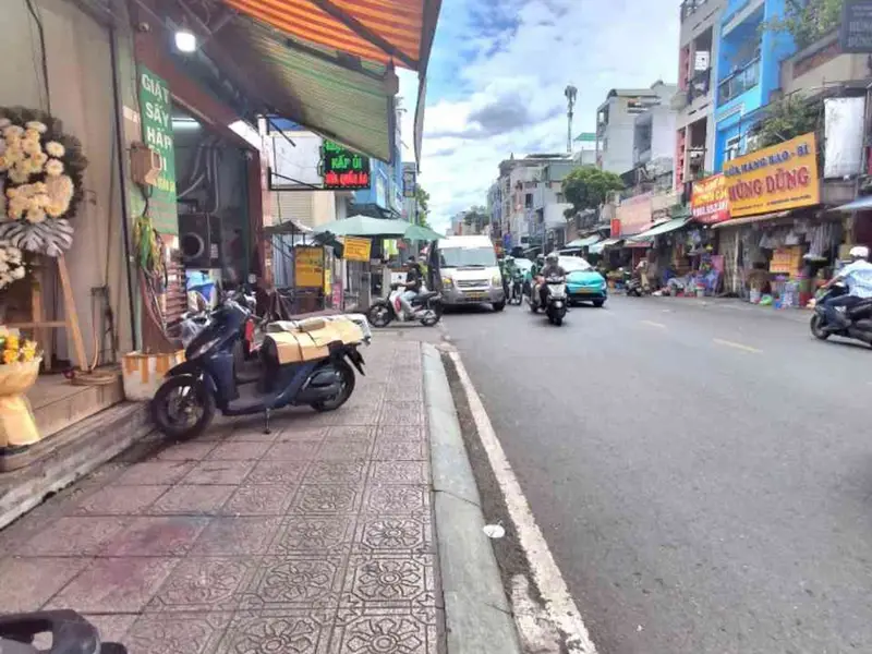 Nhà mặt phố sầm uất Quận 10, Sống & Kinh doanh đỉnh cao... Bán nhà mặt phố tại Hòa Hưng, Hồ Chí Minh 01