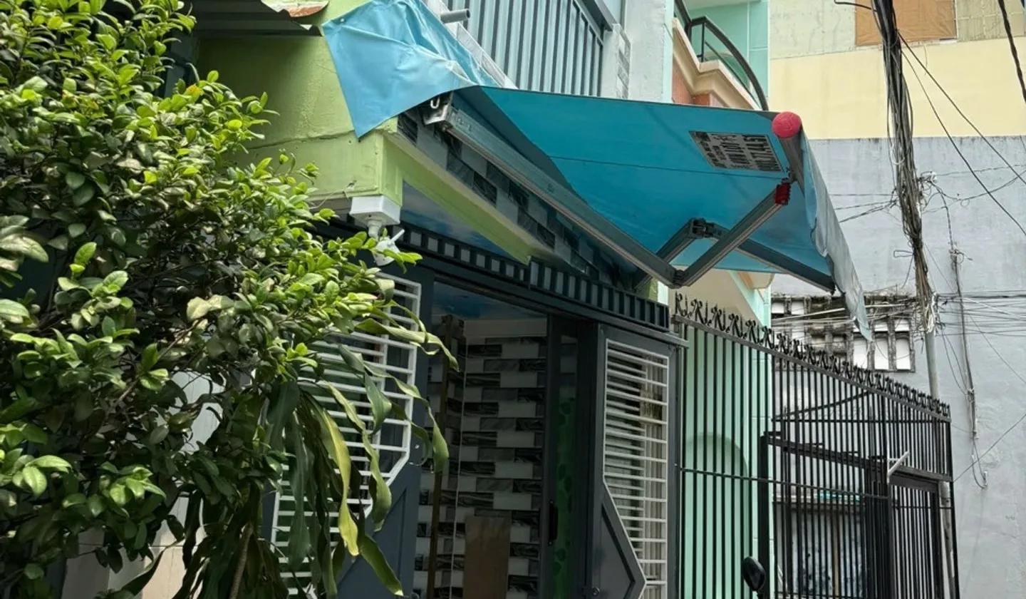Bán nhà 2 tầng diện tích 12.6m2 tại phường 3, giá 1.88 tỷ... Bán nhà riêng tại Chánh Hưng, Hồ Chí Minh 01