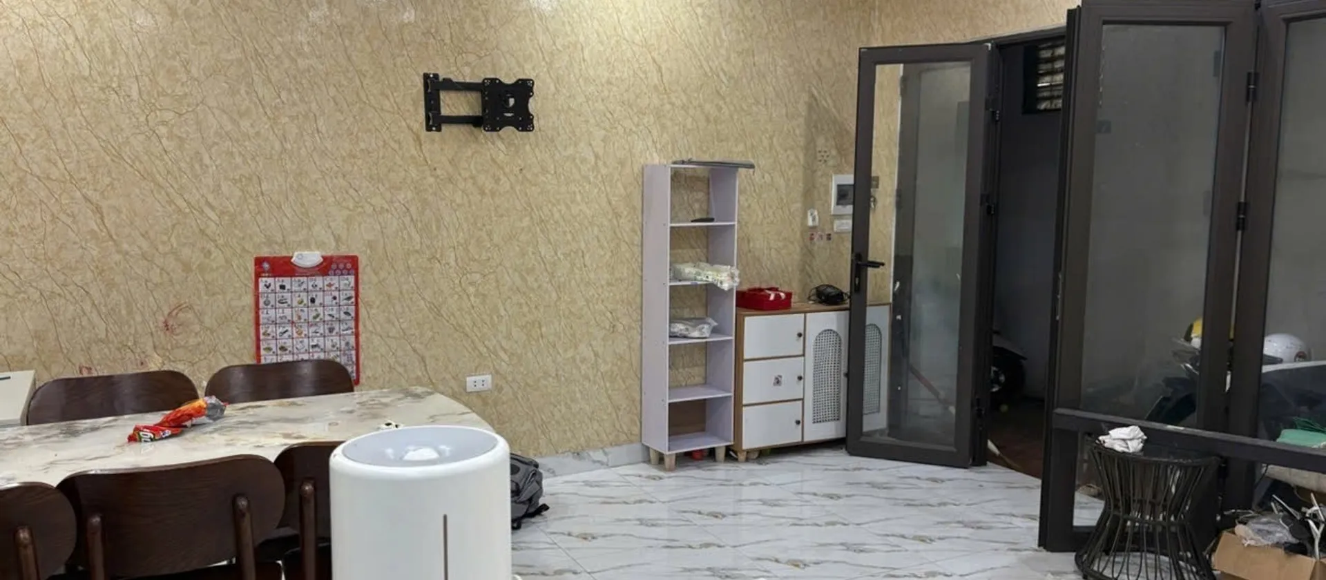 Bán nhà riêng 3 tầng tại Ngọc Lâm, Long Biên, diện tích 67m² giá 9,9 tỷ đồng... Bán nhà riêng tại Bồ Đề, Hà Nội 01