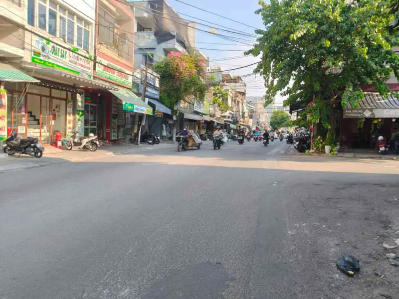 Bán nhà mặt phố tại Thanh Khê, Đà Nẵng - Mặt tiền rộng 8.4m, kinh doanh đa năng... Bán nhà mặt phố tại Thanh Khê, Đà Nẵng 01