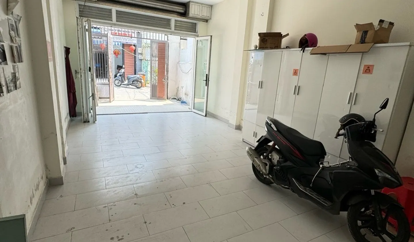 Bán nhà riêng 4 tầng, 5 phòng ngủ tại Bình Thạnh, HCM giá 12 tỷ... Bán nhà riêng tại Bình Thạnh, Hồ Chí Minh 01