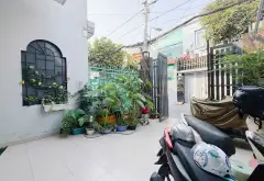 Cơ hội có 1 không 2 – Nhà 4 tầng hẻm xe hơi Tạ Quang Bửu chỉ 5 phút đến AEON Mall... Bán nhà riêng tại Chánh Hưng, Hồ Chí Minh 02