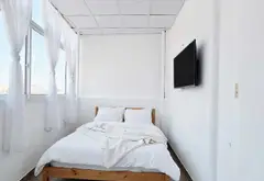 GẦN TRƯỜNG NGUYỄN TRÃI - 2 TẦNG - CÁCH HẺM XE TẢI 5M - 44M² - 4.99 TỶ - DÒNG TIỀN 120TR/NĂM... Bán nhà riêng tại Xóm Chiếu, Hồ Chí Minh 03
