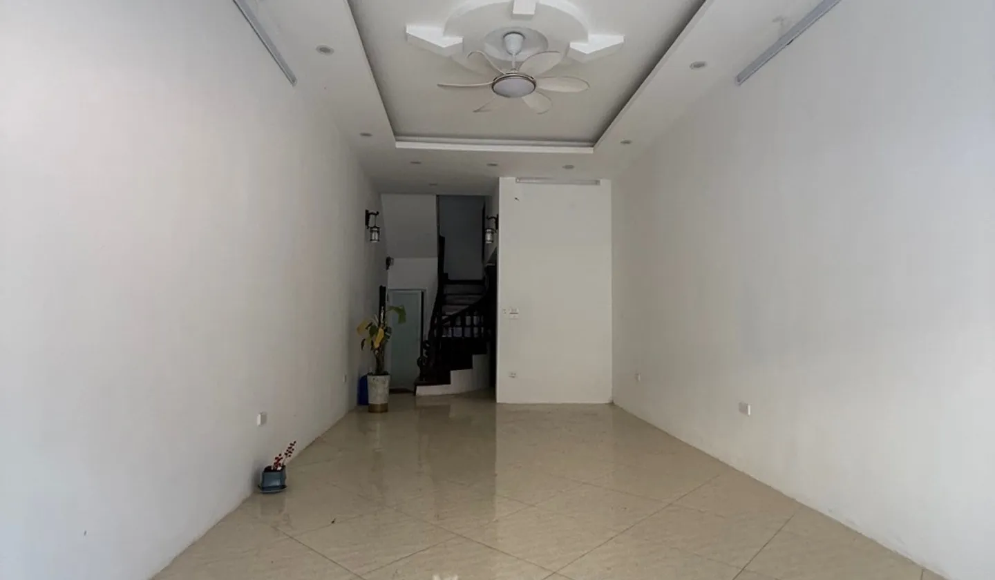 Nhà 5 tầng 2 mặt ngõ, vỉa hè rộng, khu phân lô Giáp Bát... Bán nhà riêng tại Tương Mai, Hà Nội 01