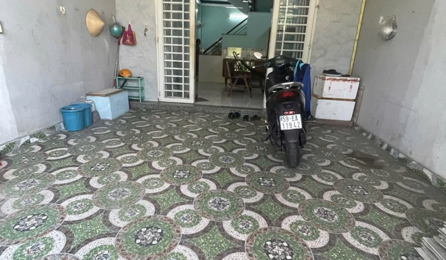 Cơ hội hiếm có sở hữu nhà riêng 3 tầng, 4 phòng ngủ tại Trần Văn Mười với giá ưu đãi... Bán nhà riêng tại Xuân Thới Sơn, Hồ Chí Minh 01