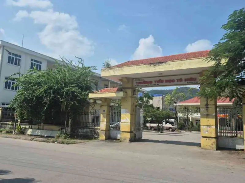 Nhà mặt phố kinh doanh rộng tại phường Cửa Ông, Quảng Ninh, giá 4,8 tỷ... Bán nhà mặt phố tại Cửa Ông, Quảng Ninh 01