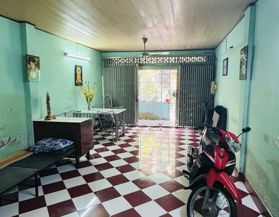 NHÀ VỊ TRÍ ĐẸP ÔNG ÍCH KHIÊM QUẬN 11 – DTCN 49M² (4×12M) VUÔNG VỨC A4 – HẺM Ô TÔ 6M THÔNG BÌNH THỚI... Bán nhà riêng tại Hòa Bình, Hồ Chí Minh 01