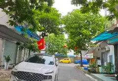 Cần bán gấp nhà 7 tầng thang máy tại khu vực sầm uất giáp Aeon Mall... Bán biệt thự, liền kề tại Dương Nội, Hà Nội 01