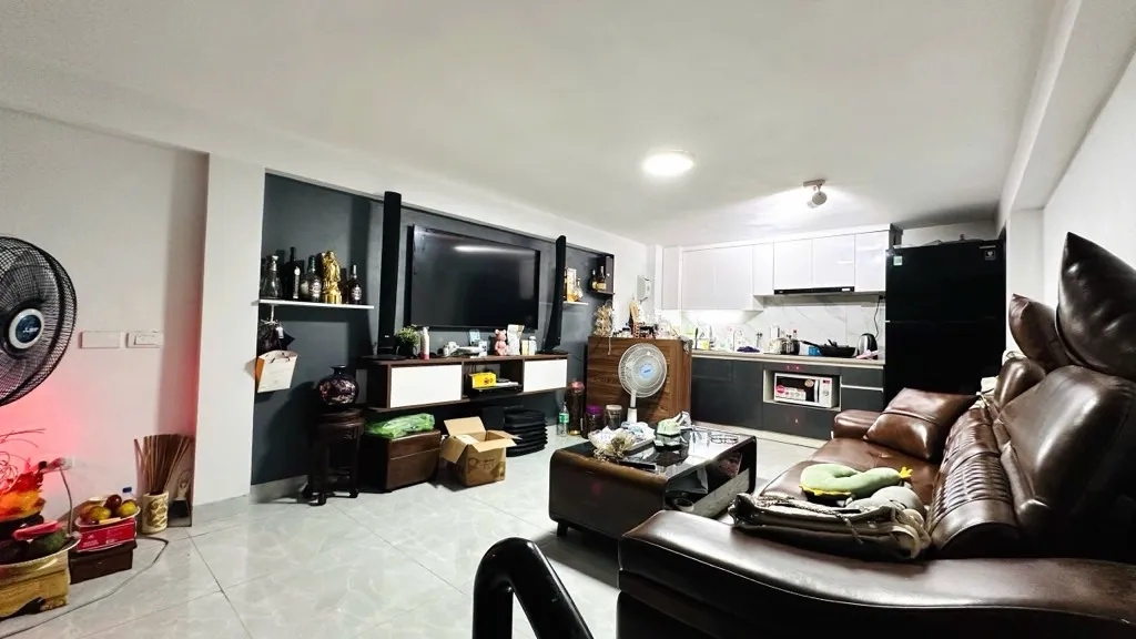 Nhà 5 tầng đẹp, giá cực hấp dẫn tại Long Biên... Bán nhà riêng tại Việt Hưng, Hà Nội 01