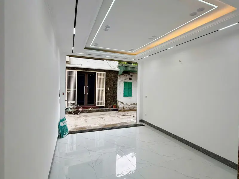 Nhà 5 tầng sau dãy nhà mặt phố, ô tô qua nhà, kinh doanh cực đỉnh... Bán nhà riêng tại Ngọc Hồi, Hà Nội 01