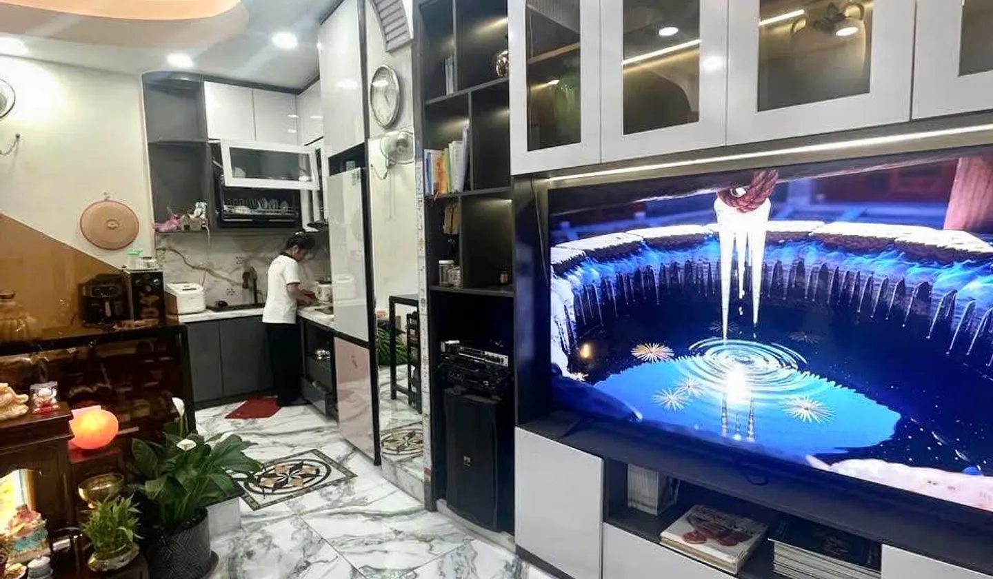 Nhà mặt phố Cầu Kiệu - Sống liền, tiện nghi đầy đủ... Bán nhà mặt phố tại Cầu Kiệu, Hồ Chí Minh 01
