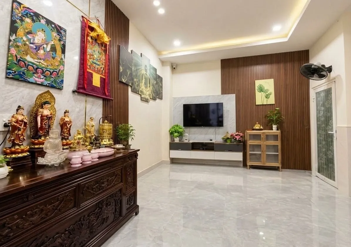 Nhà Tân Bình ngay Lý Thường Kiệt - Tân Trang, 2 tầng ở ngay - ngang gần 6m - 56m2 - hơn 4 tỷ.... Bán nhà riêng tại Tân Hòa, Hồ Chí Minh 01