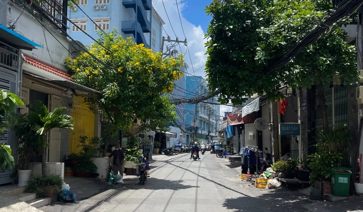 Bán nhà 3 tầng diện tích 25m2 tại Huỳnh Tấn Phát, phù hợp kinh doanh... Bán nhà riêng tại Tân Thuận, Hồ Chí Minh 01