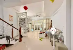 Bán nhà riêng 4 tầng tại Lý Sơn, diện tích 55.5m², ô tô vào nhà, không gian thoáng đãng... Bán nhà riêng tại Bồ Đề, Hà Nội 04