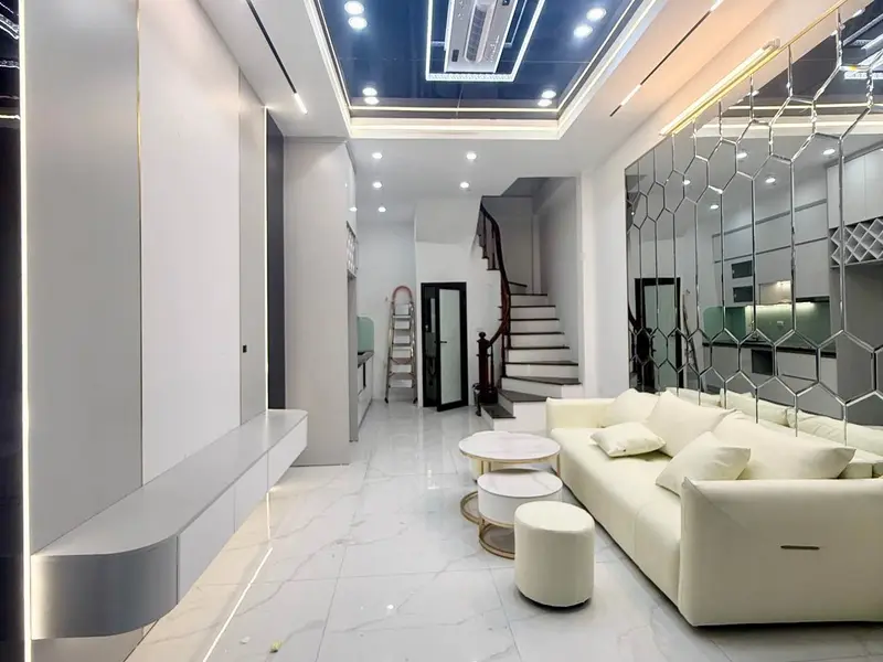 Bán nhà 5 tầng mới xây tại khu vực Xuân Đỗ, diện tích 30m² giá 6.2 tỷ đồng... Bán nhà riêng tại Long Biên, Hà Nội 01