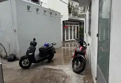 Nhà 2 tầng hẻm rộng, gần chợ Hoàng Hoa Thám, tiện di chuyển... Bán nhà riêng tại Hạnh Thông, Hồ Chí Minh 01