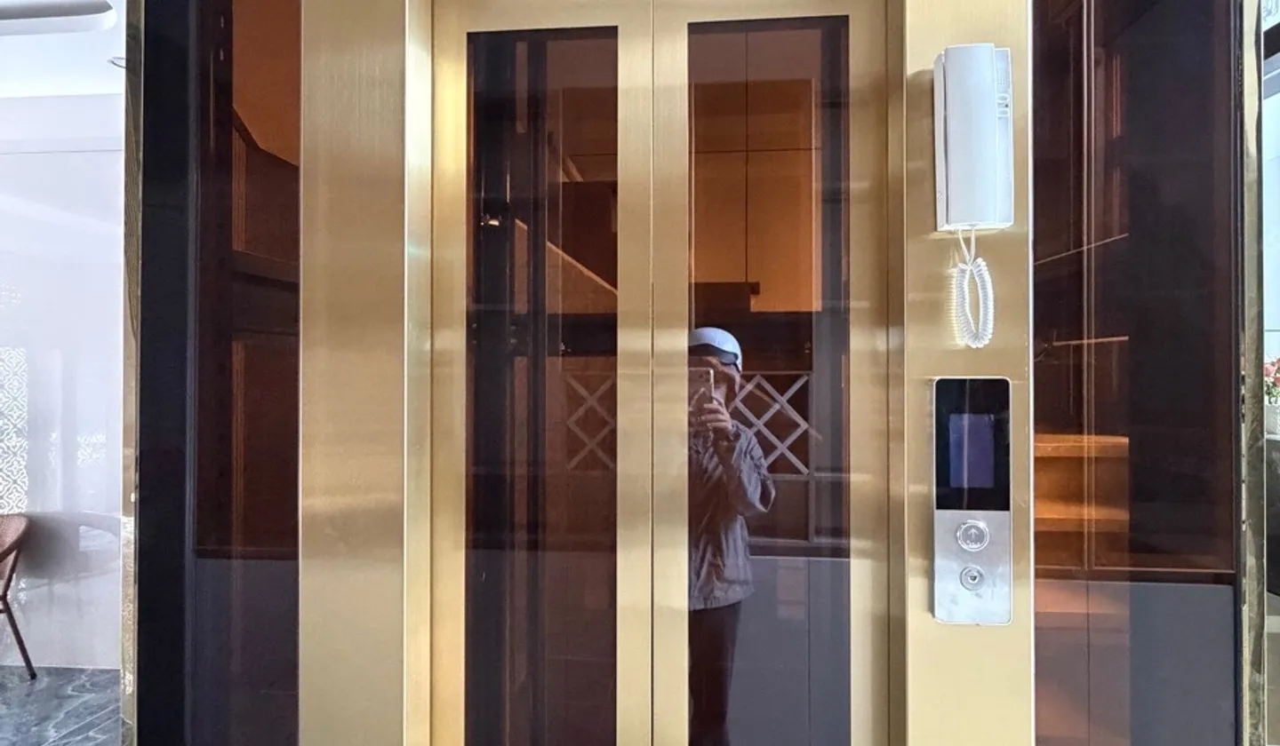 Nhà 5 Tầng - 70M2 - Thang Máy - Gara Ôtô - Full Nội Thất - Tô Ngọc Vân - 7.x... Bán nhà riêng tại Thới An, Hồ Chí Minh 01