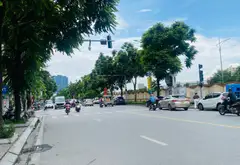 Nhà phân lô quân đội Lê Trọng Tấn-ngõ ô tô gần, giá cực tốt 9,7 tỷ... Bán nhà riêng tại Phương Liệt, Hà Nội 01