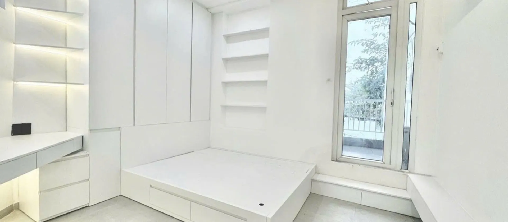 Nhà Mặt Phố Sang Trọng - Vị Trí Đắt Giá Tại Hải Châu, Đà Nẵng... Bán nhà mặt phố tại Hải Châu, Đà Nẵng 01