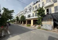 Nhà 3 tầng độc lập tại khu dân cư Văn Phong, Đồng Thái với thiết kế chắc chắn và tiện nghi... Bán nhà riêng tại An Hải, Hải Phòng 01
