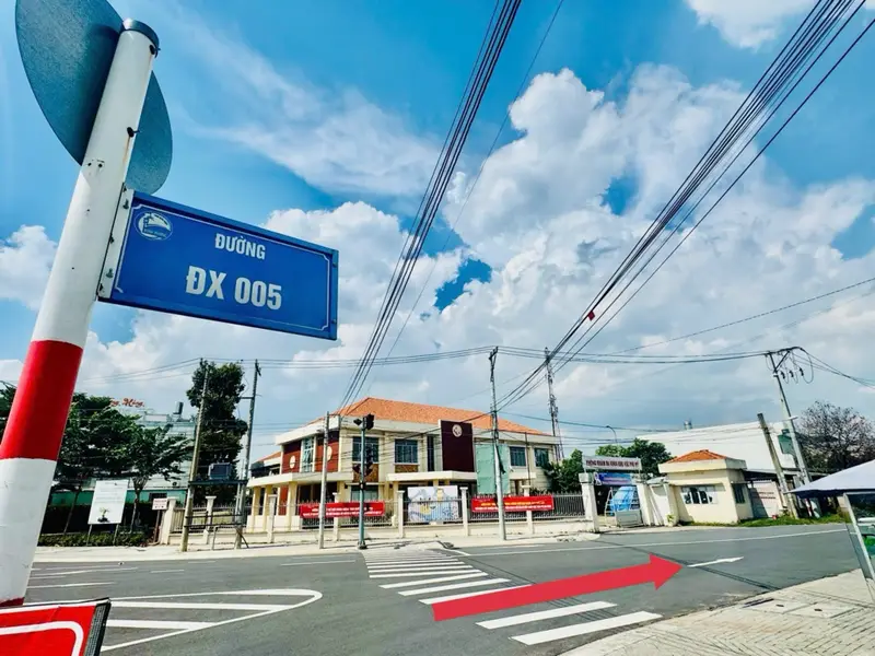 Nhà Mặt Tiền ĐX 005 - Sống Đẳng Cấp, Kinh Doanh Lợi Nhuận... Bán nhà mặt phố tại Bình Dương, Hồ Chí Minh 01