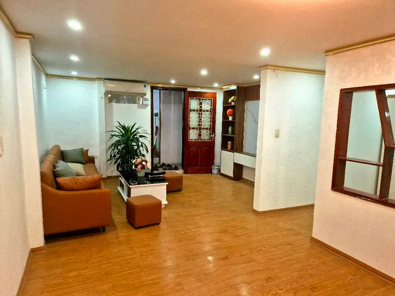 Bán căn hộ chung cư 2 tầng tại xã phường Thái Thịnh với thiết kế 5-6 phòng ngủ rộng rãi... Bán căn hộ chung cư tại Đống Đa, Hà Nội 01