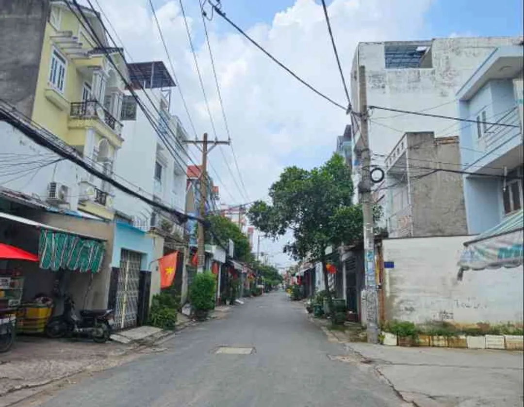 Nhà 4 tầng 48m2 Hương lộ 2, hẻm xe hơi, chỉ hơn 5ty... Bán nhà riêng tại Bình Trị Đông, Hồ Chí Minh 01