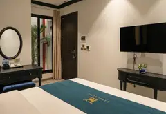 B. nhà mặt phố phường Hoàn Kiếm, Hà Nội, khách sạn 8 tầng, 156 m2, thuê dài hạn, dòng tiền 500tr/th... Bán nhà mặt phố tại Hoàn Kiếm, Hà Nội 01