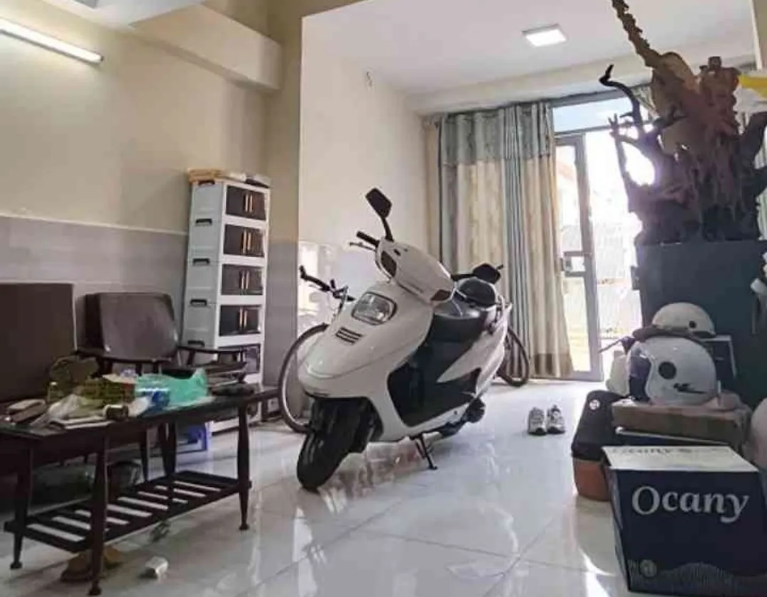 Bán nhà 4 tầng - Kinh Dương Vương - Bình Tân - DT: 50m² - 5 Phòng ngủ... Bán nhà riêng tại An Lạc, Hồ Chí Minh 01