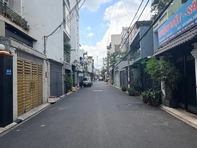 Nhà 3 tầng kiên cố, vị trí vàng ở Thoại Ngọc Hầu, giá tốt bất ngờ... Bán nhà riêng tại Phú Thạnh, Hồ Chí Minh 01