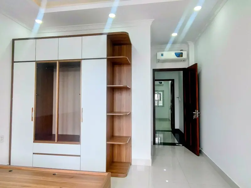 Nhà 5 tầng mới tinh, khu dân trí cao, sổ đỏ chính chủ, tiện nghi hiện đại... Bán nhà riêng tại Bình Tân, Hồ Chí Minh 01