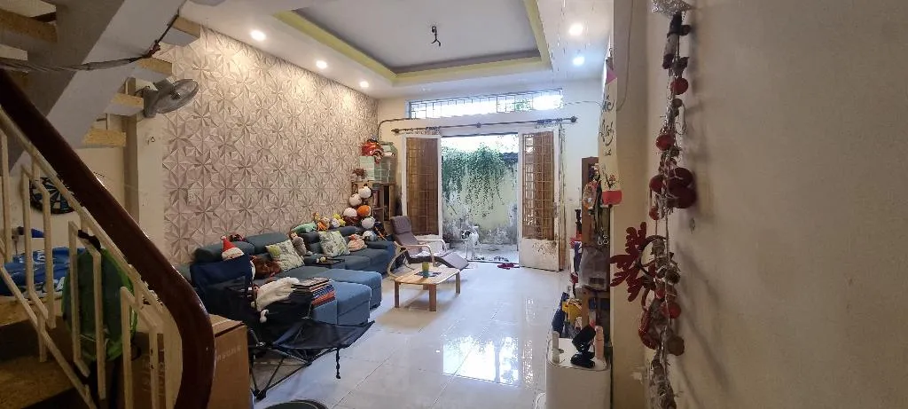 Nhà 2 tầng nở hậu Lạc Long Quân giá sốc... Bán owner_side tại Bảy Hiền, Hồ Chí Minh 01