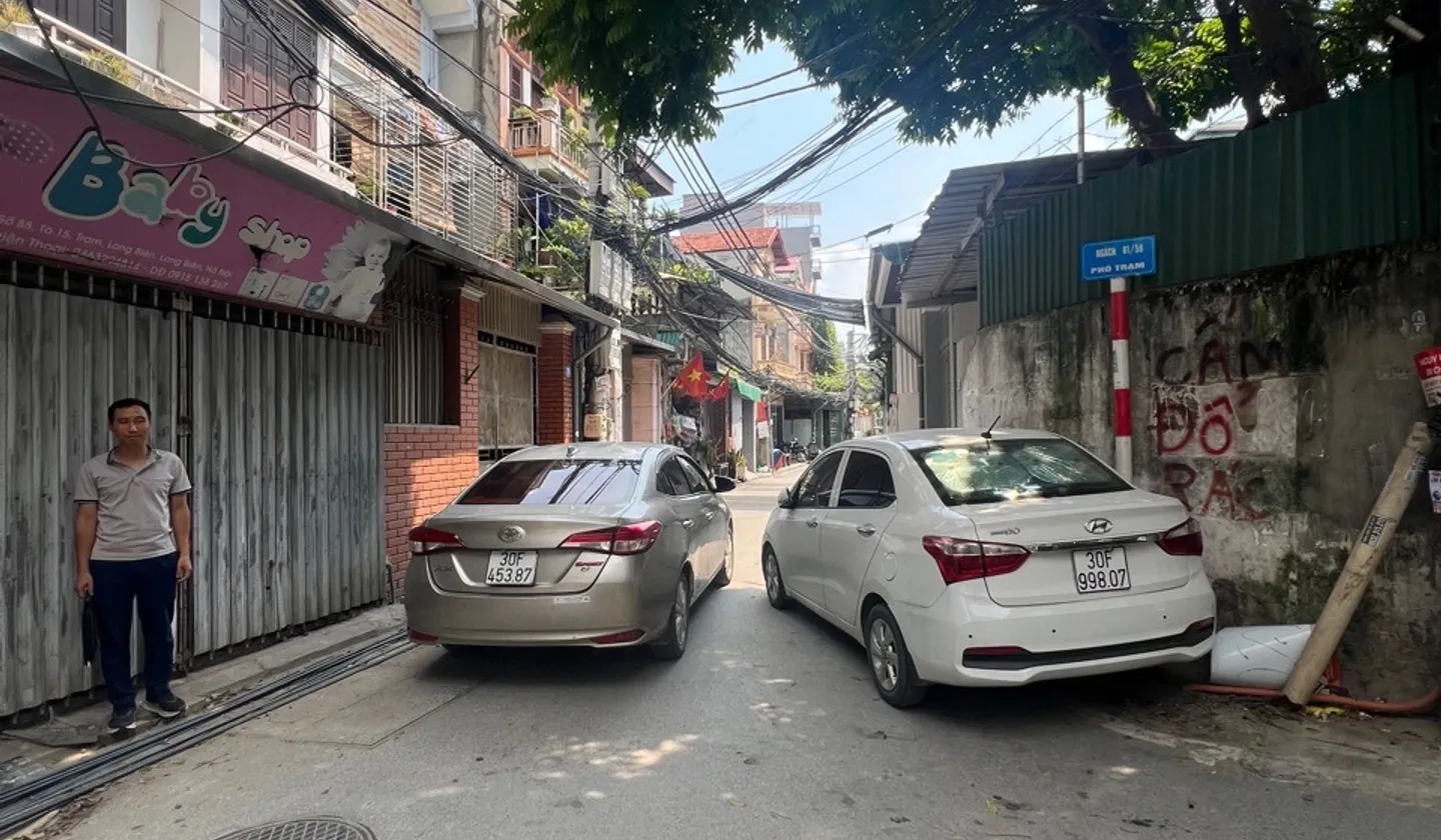 Nhà hiện đại 6 tầng ngay trung tâm phố Trạm, gần Aeon Mall Long Biên. DT 40m2 , chỉ 12 tỷ , TL.... Bán nhà riêng tại Bồ Đề, Hà Nội 01