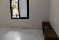 Cơ hội hiếm có sở hữu căn hộ tập thể Thuốc Lá Thăng Long tại trung tâm Thanh Xuân sổ đỏ 49m... Bán căn hộ chung cư tại Khương Đình, Hà Nội 02