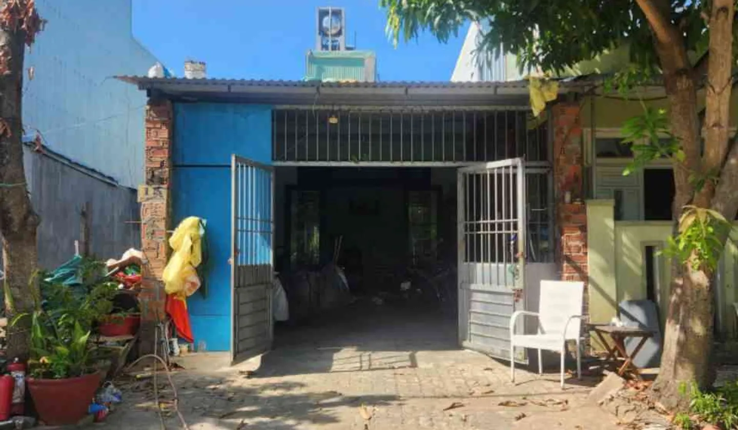 Bán nhà cấp 4 Đối diện công viên Hòa Xuân Đà Nẵng nhỉnh 4 tỷ... Bán nhà mặt phố tại Hòa Xuân, Đà Nẵng 01