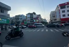 GIẢM HƠN 2TỶ DÒNG TIỀN 500TR/ NĂM VỊ TRÍ RẤT HIẾM HẺM XE HƠI THÔNG NGAY PHAN XÍCH LONG PHÚ NHUẬN,... Bán nhà riêng tại Đức Nhuận, Hồ Chí Minh 02