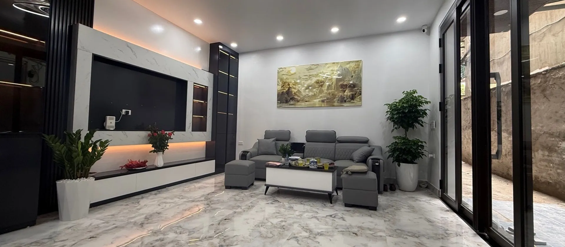 Bán nhà 42m2, 5 tầng đường Nguyễn Khoái - Hai Bà Trưng, gần Time City, hiện đại, thang máy, 11.5 tỷ... Bán nhà riêng tại Vĩnh Tuy, Hà Nội 01