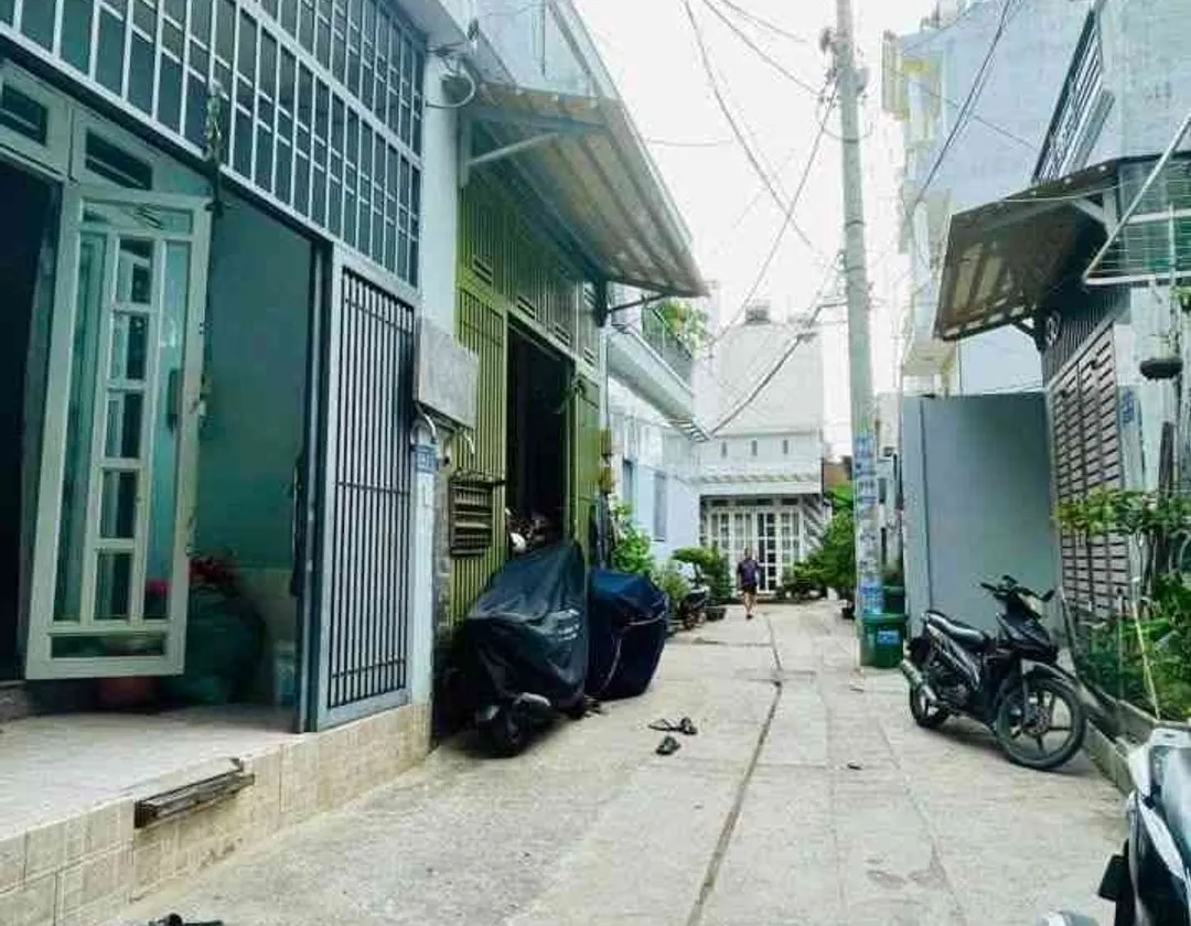 Bán nhà cấp 4, THỔ CƯ 40m2 tại Ngã tư Gò Mây, Bình Hưng Hòa, Bình Tân, HẺM Ô TÔ, 3 tỷ nhỉnh... Bán nhà riêng tại Bình Hưng Hòa, Hồ Chí Minh 01