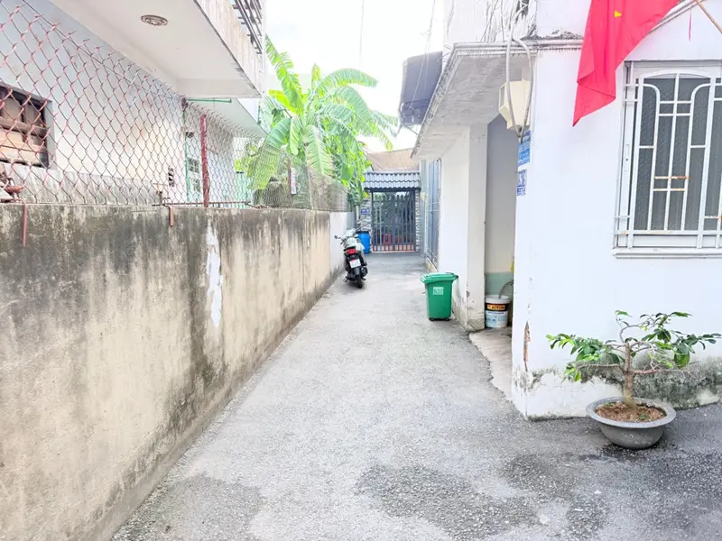 Nhà 2 tầng mới xây 65m2 ở phường Long Bình, giá 4.6 tỷ, hướng Nam... Bán nhà riêng tại Long Bình, Hồ Chí Minh 01