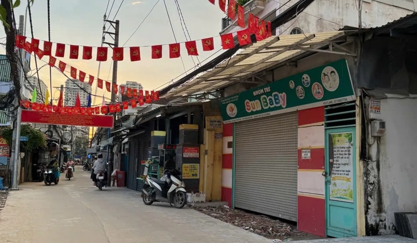 Nhà mặt tiền hẻm Huỳnh Tấn Phát, diện tích rộng 182m2, giá ưu đãi... Bán nhà riêng tại Nhà Bè, Hồ Chí Minh 01