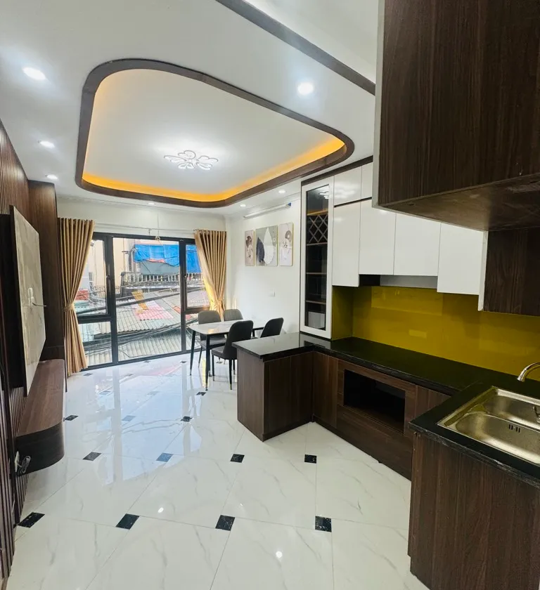 Bán nhà 6 tầng có thang máy, ô tô đỗ cửa tại Phường Phú Diễn, Hà Nội... Bán nhà riêng tại Phú Diễn, Hà Nội 01