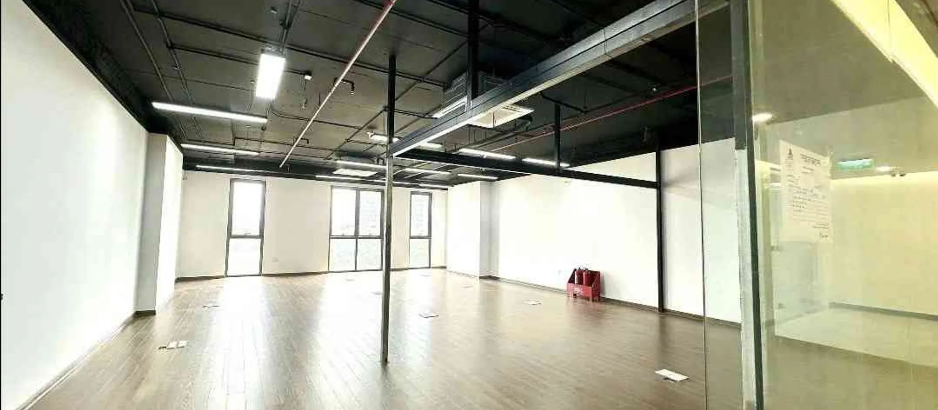 Cơ hội sở hữu văn phòng mặt tiền Tố Hữu giá tốt, giảm ngay 200 triệu... Bán văn phòng tại Từ Liêm, Hà Nội 01