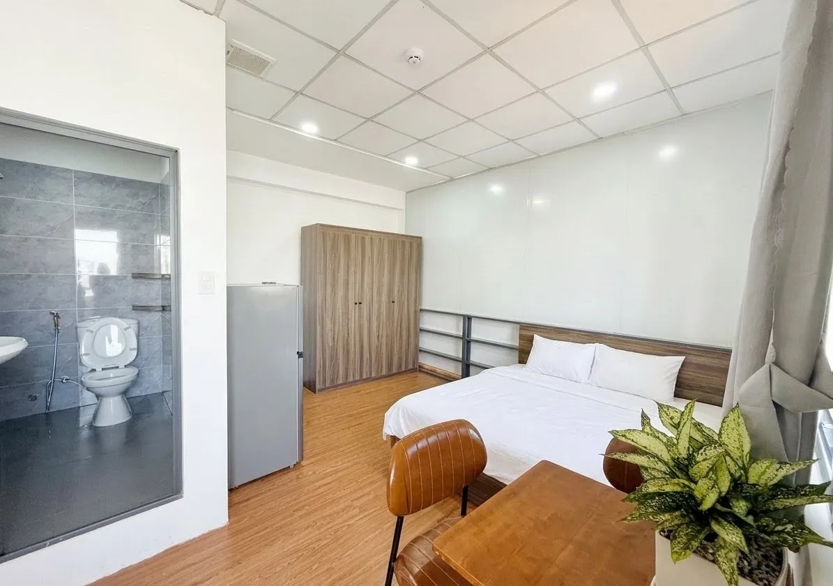 Nhà Tân Bình - Âu Cơ, 5 tầng - ở ngay - CHDV - ngang gần 10m - dài gần 18m - hơn 19 tỷ.... Bán nhà riêng tại Bảy Hiền, Hồ Chí Minh 01
