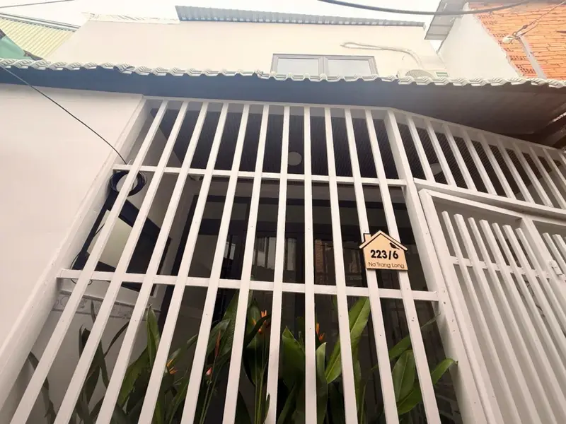Nhà 2 tầng, 23.3m2, vị trí trung tâm Quận Bình Thạnh... Bán nhà riêng tại Bình Lợi Trung, Hồ Chí Minh 01