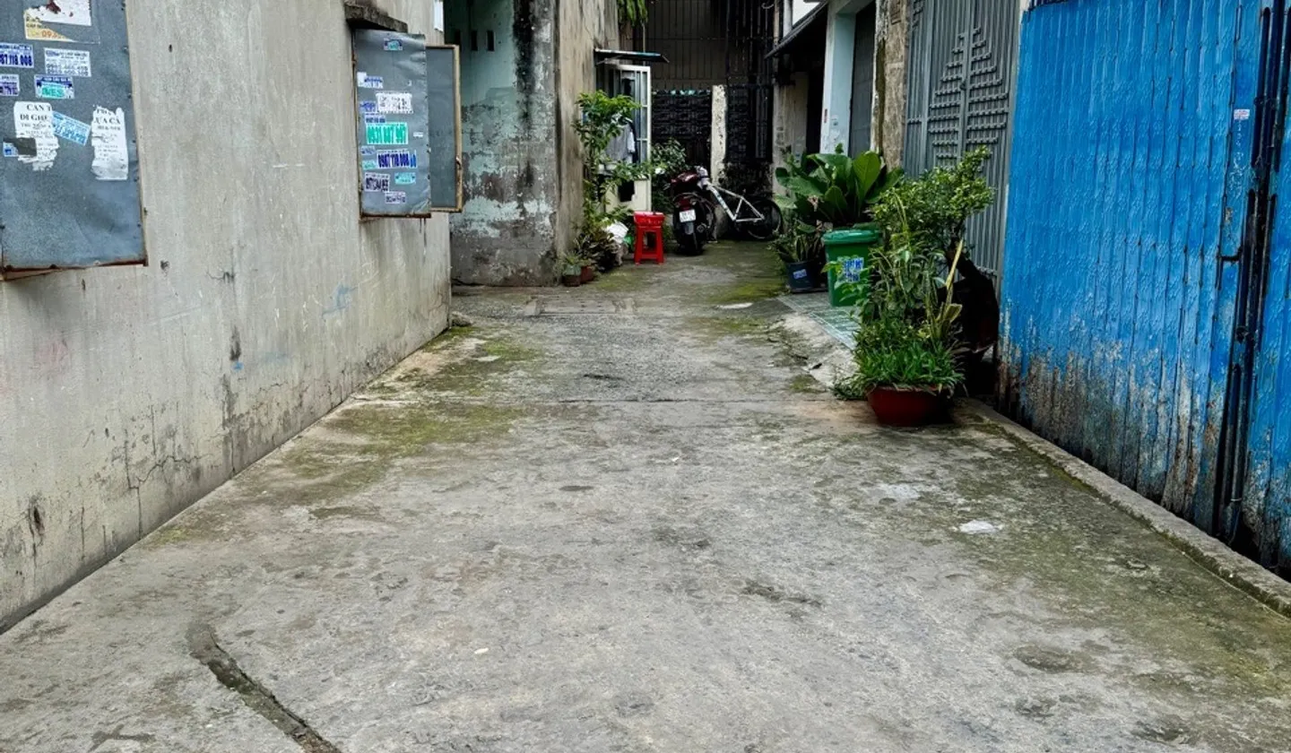Nhà 2 tầng hẻm ô tô Trường Chinh, tiện nghi đầy đủ... Bán nhà riêng tại Đông Hưng Thuận, Hồ Chí Minh 01
