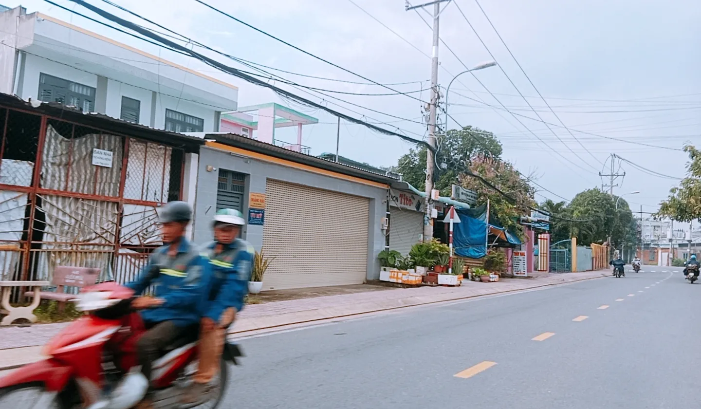 Đất đẹp Hóc Môn, gần đường lớn, hẻm xe hơi, giá hấp dẫn... Bán đất tại Xuân Thới Sơn, Hồ Chí Minh 01