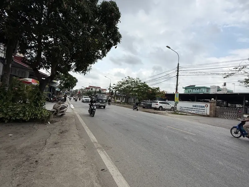 Cơn Sốt Nhà Mặt Phố Trung Tâm An Dương - Vỉa Hè Đá Bóng, Kinh Doanh Đỉnh... Bán nhà mặt phố tại An Dương, Hải Phòng 01