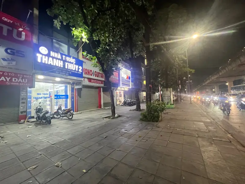 Bán nhà mặt phố Hồ Tùng Mậu 77m2 gần ĐH Thương Mại LH 0984.618.308... Bán nhà mặt phố tại Phú Diễn, Hà Nội 01