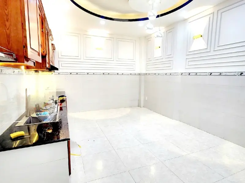 Bán nhà riêng 5 tầng mặt tiền kinh doanh tại phường Dương Bá Trạc, Quận 8... Bán nhà riêng tại Phú Định, Hồ Chí Minh 01